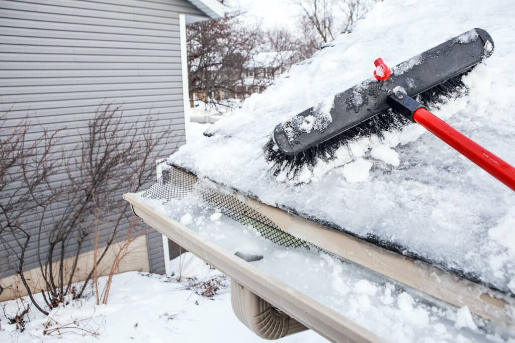 Ice-Dams