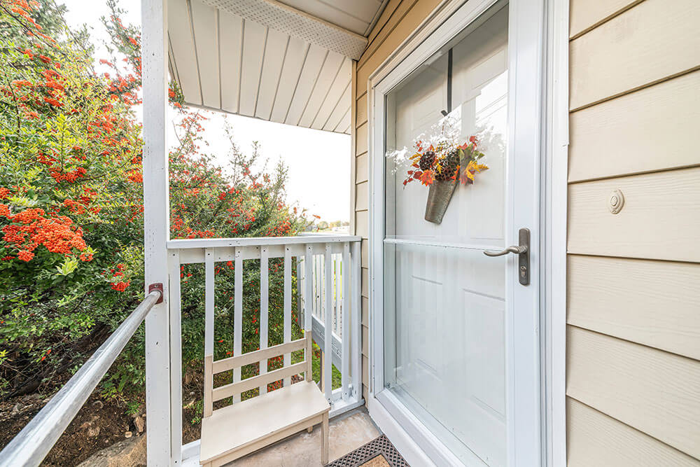 M-M-Home-Remodeling-Services-storm-doors